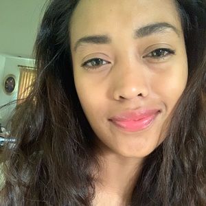 Meet your Posher, Jena